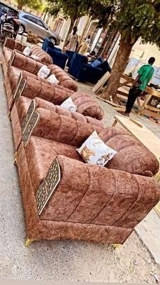 Salon de 7places image 6