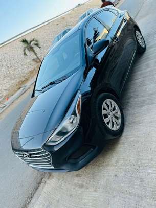 Hyundai accent image 12