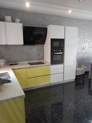 Duplex de 04 chambres + 02 salons à Sacré Coeur 3 image 4