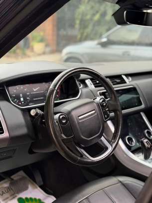 RANGE ROVER SPORT 2018 image 9
