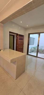 2 CHAMBRES A LOUER A NGOR image 5