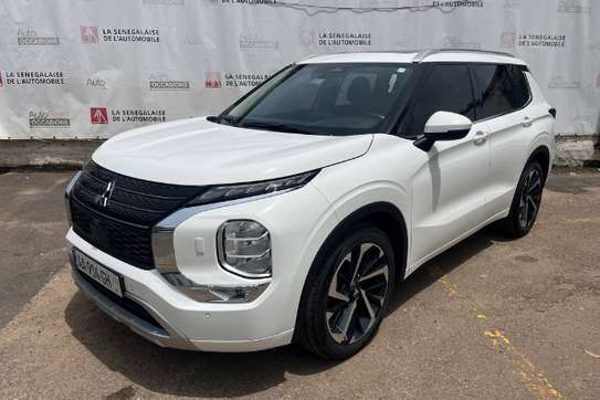 OUTLANDER 4x4 image 1