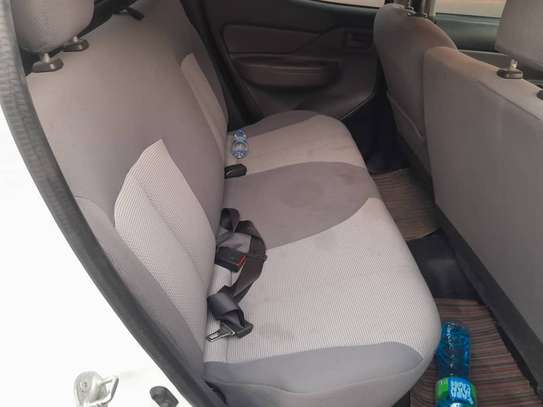 MITSUBISHI L200 2018 image 6