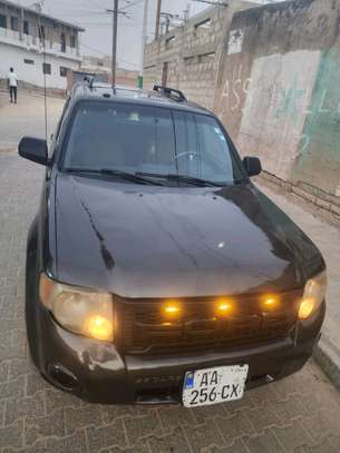 FORD ESCAPE CARRE ANNEE 2012 image 3