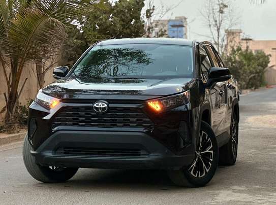 Toyota rav 4 2023 image 9