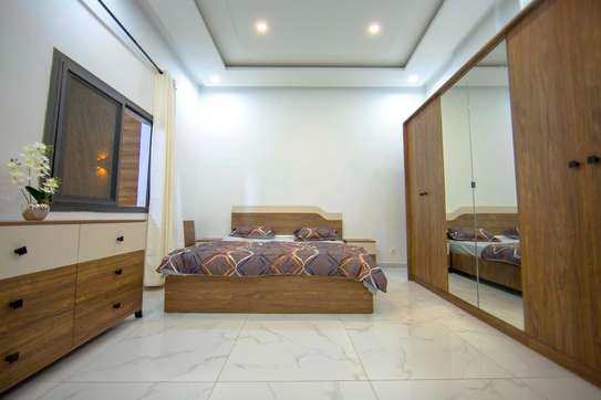 Chambre meublée image 2