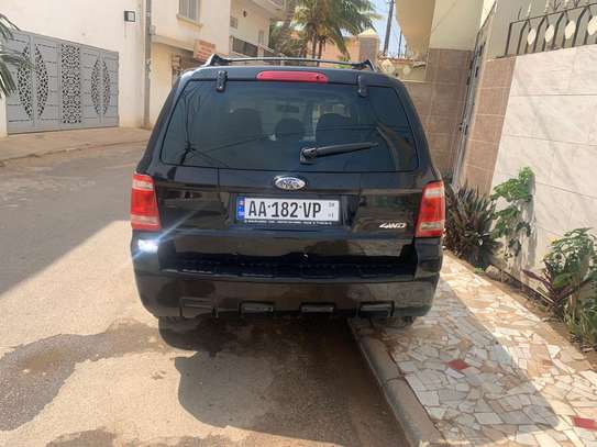 Ford escape 4X4 image 3