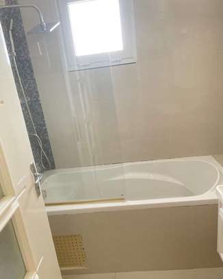 Superbe f5 sis centre ville image 11