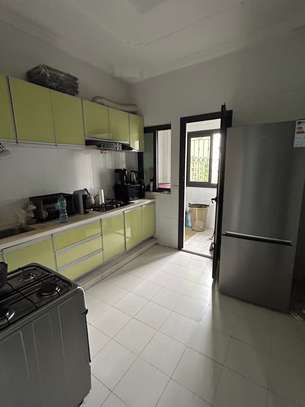 Chambre à louer au point E image 7