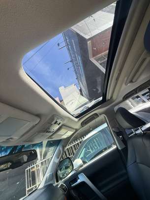 Toyota prado image 6