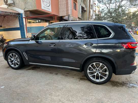 BMW X5 2022 image 7