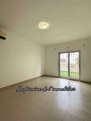 Appartement F3 à louer – Proche du lycée Jean Mermoz image 8