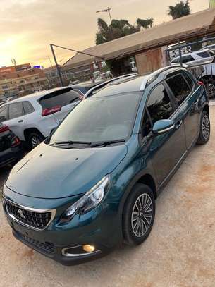 Peugeot 2008 année 2017 image 9