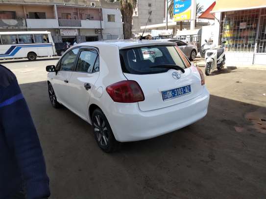 Toyota auris diesel 2010 image 3