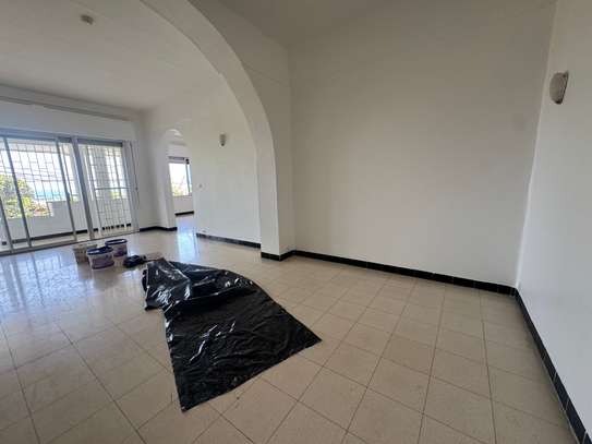 villa à louer corniche plateau 4 chambres salon image 6