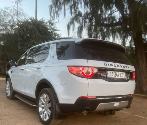 Land Rover Discovered 2016 image 2