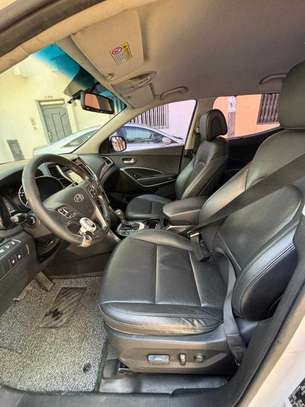 Hyundai  Santa fé  2016 image 5