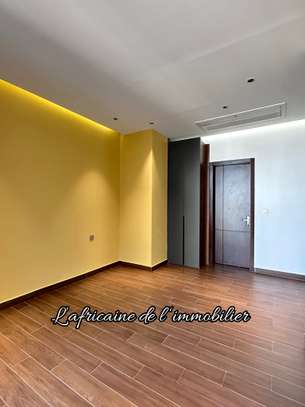 APPARTEMENT F3 À LOUER AUX ALMADIES image 9