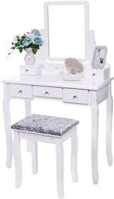 Coiffeuse/ vanity dressing table image 2