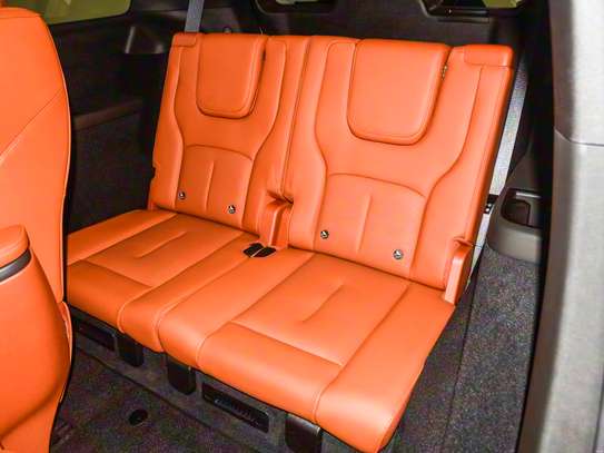 ROX 01  SUV premium 6 ou 7 places essence+élec autonomie XL image 7