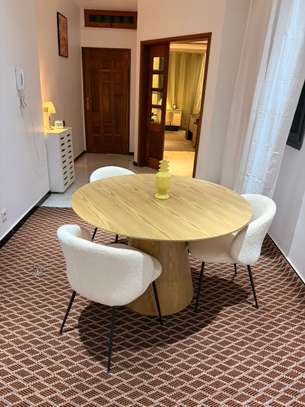 Table à manger complète image 2