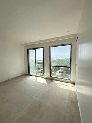 Magnifique F4 à Vendre à la Corniche des Mamelles image 7