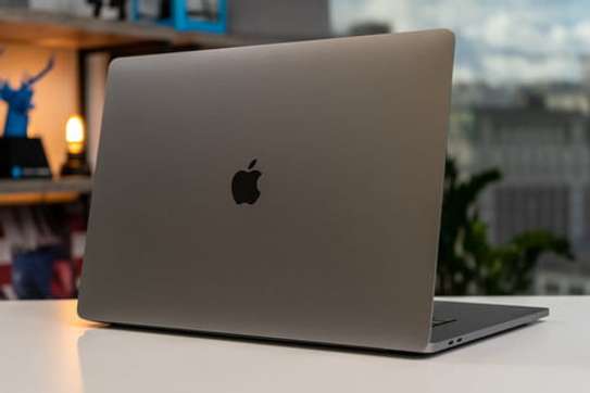 MacBook Pro 13 image 1