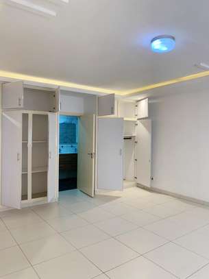 Appartement F4 à louer à Mermoz Pyrotechnie image 8