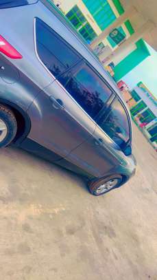 Ford Escape image 6