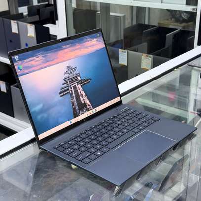 Hp DragonFly G4 13th gen tactile image 2