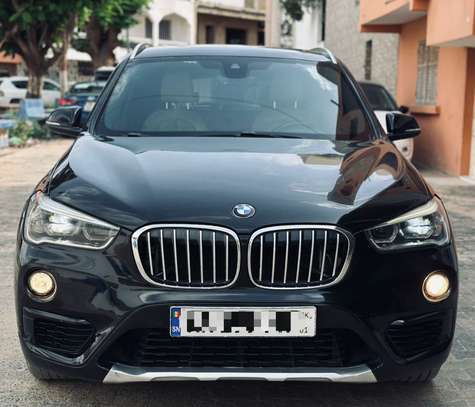 BMW X1 image 1