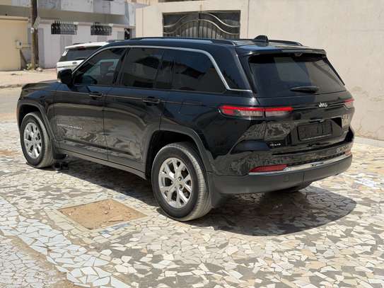 Jeep Cherokee limited image 8