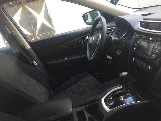 Nissan rogue 2014 image 2