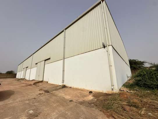 HANGAR A LOUE DIAMNIADIO image 2