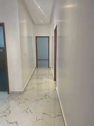 Appartement Neuf à louer aux Almadies image 6
