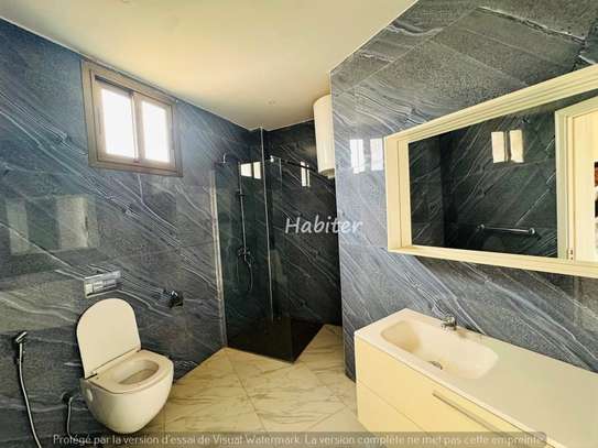 Des Appartements à louer à Fann image 2
