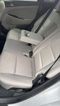 Hyundai Tucson Anne 2017 image 6