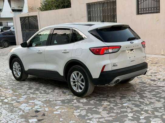 Ford Escape 2022 image 2