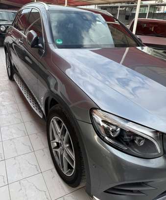 Mercedes-Benz GLC 250 d AMG Line image 12