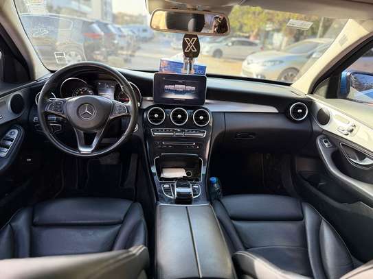 MERCEDES BENZ C220 , 2015 image 5