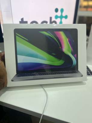MacBook Pro 13'' Puce M2 2022 image 1