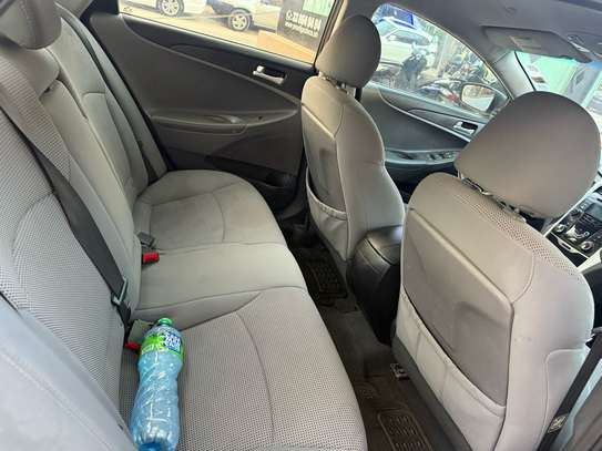 Hyundai sonata 2013 image 6