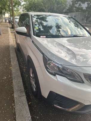 Peugeot 5008 venant image 1