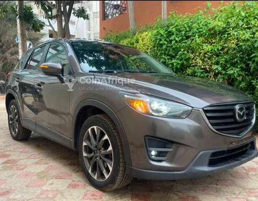 Mazda CX-5 SUV compact gris métallisé image 1
