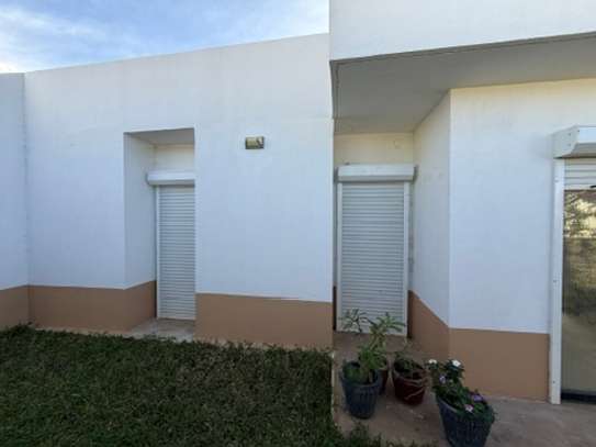 Villa F4 à louer Sangalkam Cité Kalia image 6