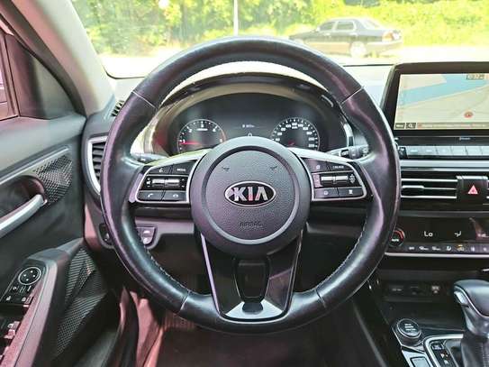 KIA seltos 2019 Full option image 7