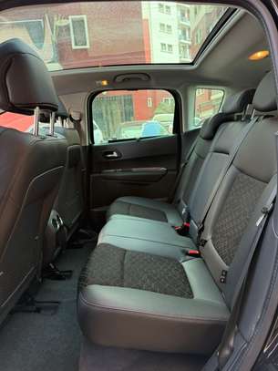 Peugeot 3008 image 10