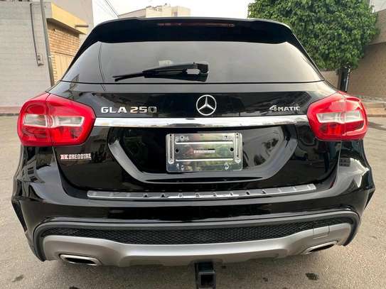 MERCEDES-BENZ GLA 250 2017 image 9