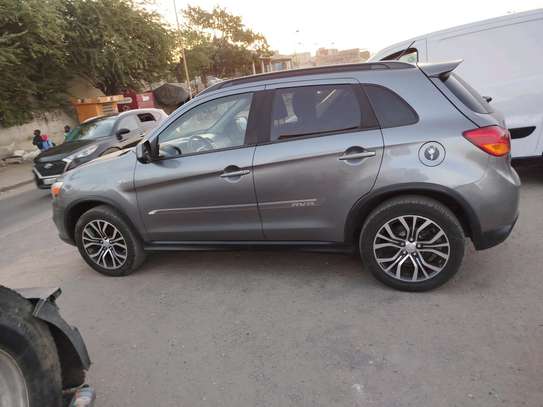 Mitsubishi rvr image 6