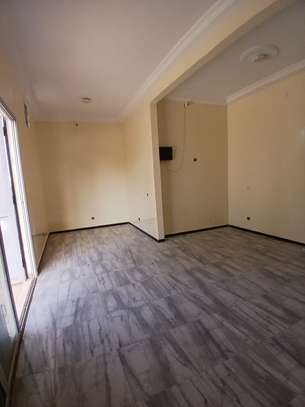 📍 À LOUER – MAGASIN BIEN SITUÉ À CITÉ APIX (VDN 3) image 7